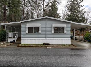 10141 Hidden Springs Dr, Grass Valley, CA 95949