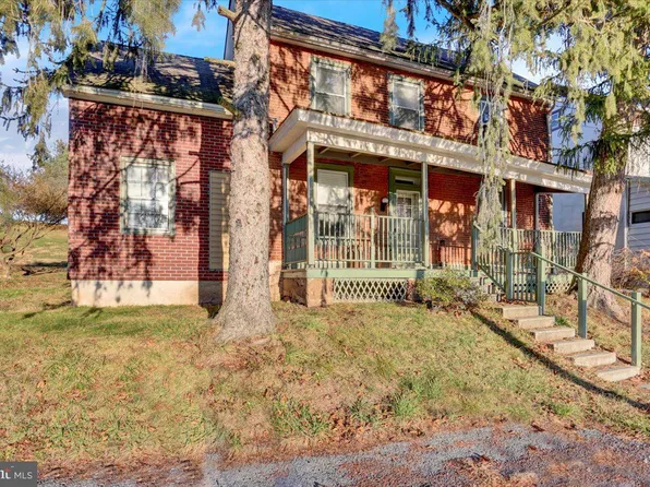 1803 Weavertown Rd, Douglassville, PA 19518