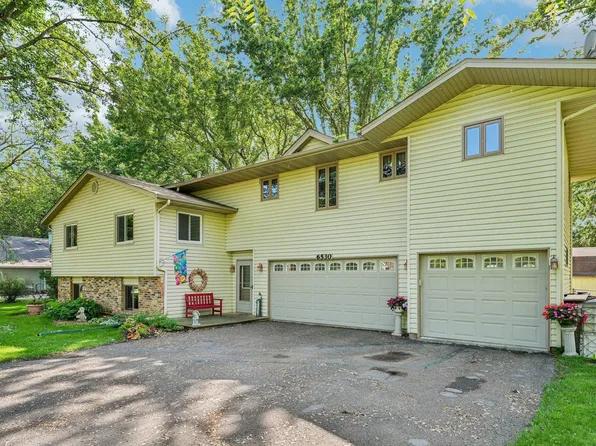 6530 Undestad St, Eden Prairie, MN 55346
