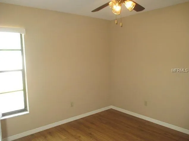 1129 Fuchsia Dr — Photo 12