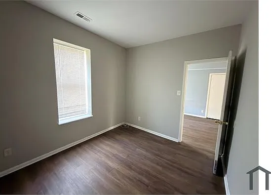 1 bed, 1000 sqft, $815 — Photo 4