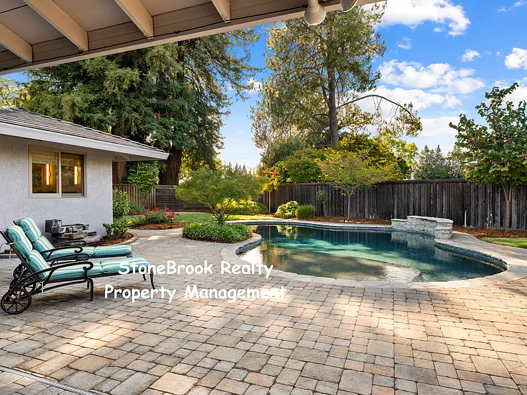 244 Breckenwood Way — Photo 46