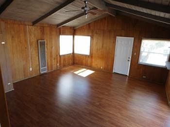 3rd image of 8143 Laurel Canyon Blvd