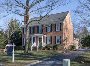 5 Ruxlea Ct, Towson, MD 21204