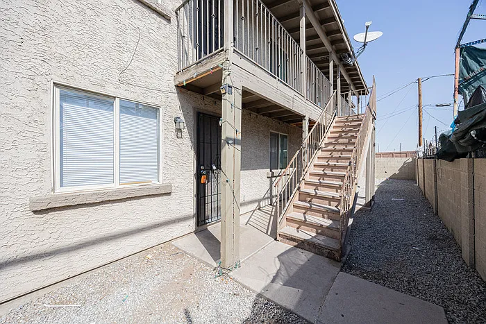 300 E Broadway Rd #101