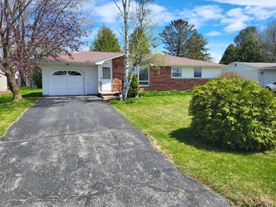 142 N 15th Dr, Sturgeon Bay, WI, 54235