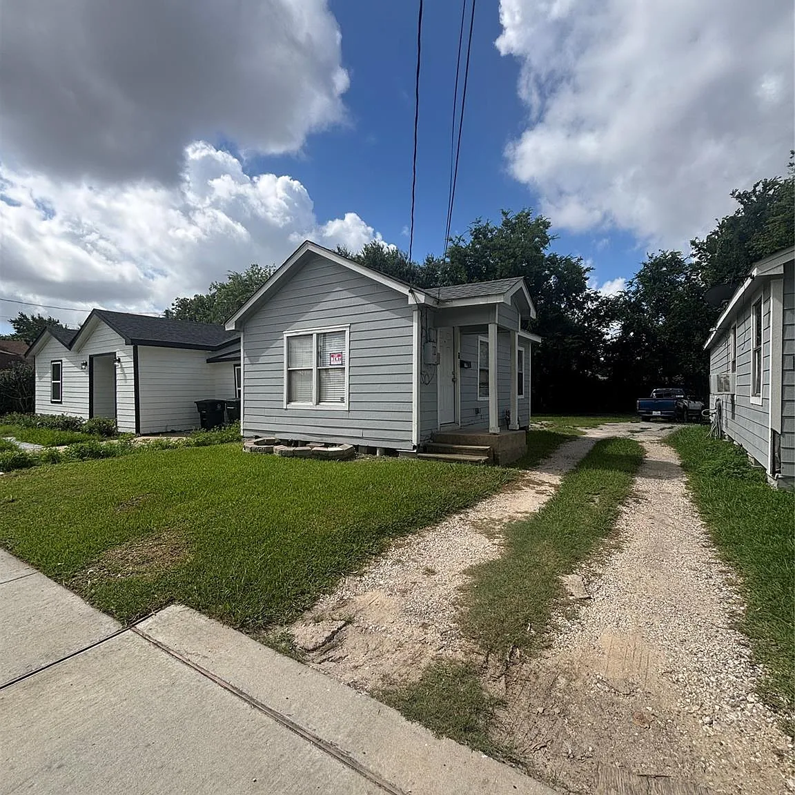 1 bed, 1.0 bath, 352 sqft, $800 — Photo 1