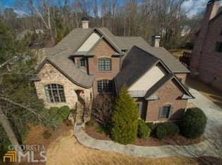 610 Windsor Pkwy NE, Sandy Springs, GA