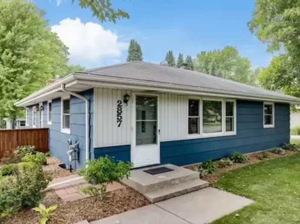 2857 Merrill St N, Saint Paul, MN 55113