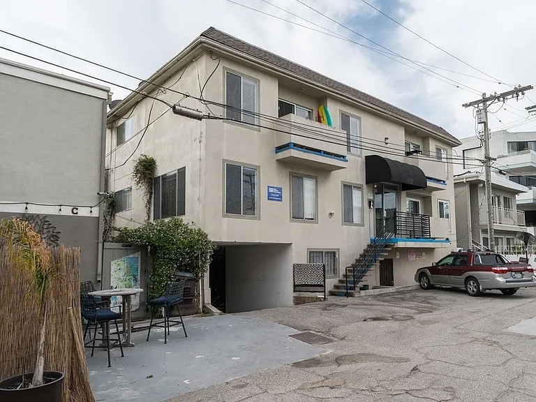 112 Catamaran St #3 — Photo 4