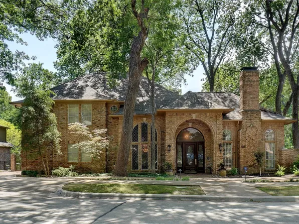 2802 Woods Ln, Garland, TX 75044