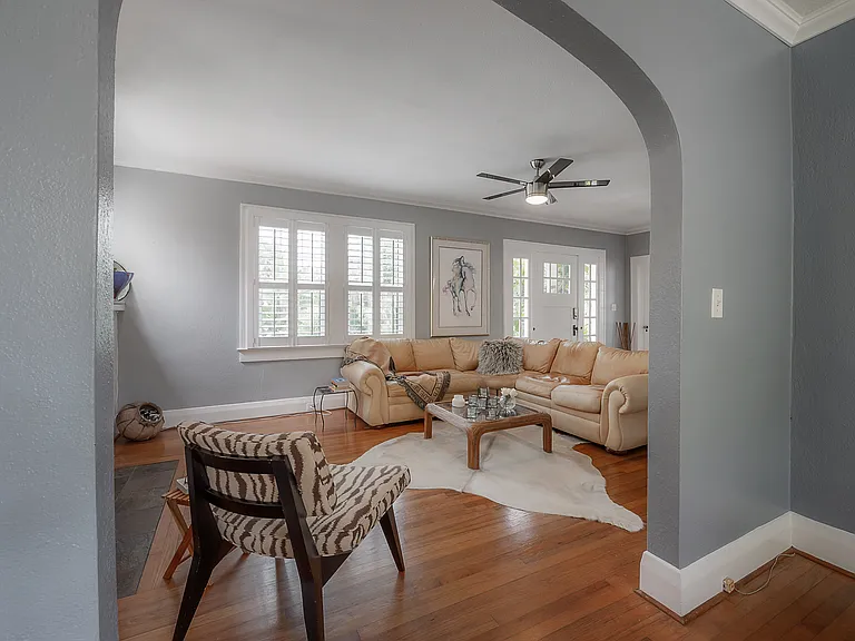 1109 E Patterson St — Photo 11