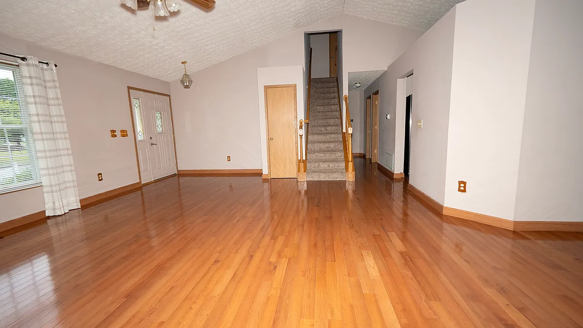 Building Photo - 7872 Waggoner Run Dr