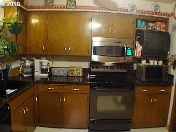 3rd image of 11507 NE 96th St