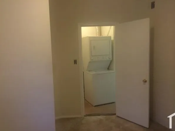 3141 Buena Vista Ter SE APT 3, Washington, DC 20020