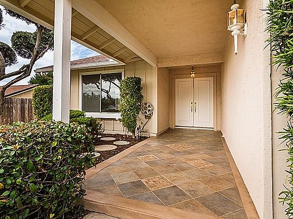 4th image of 2053 Camino Dr
