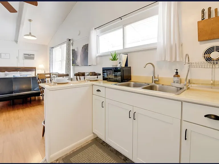 98 Chelsea Rd #98 — Photo 12