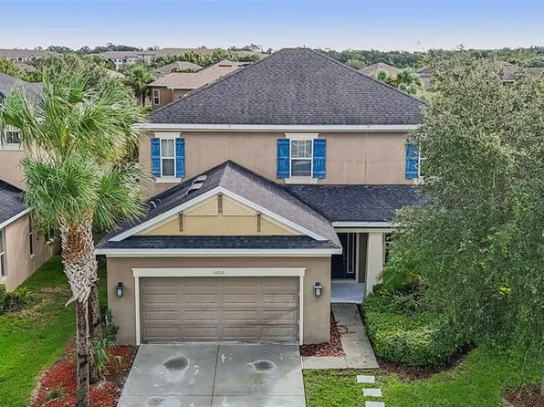 27119 Carolina Aster Dr, Wesley Chapel, FL 33544