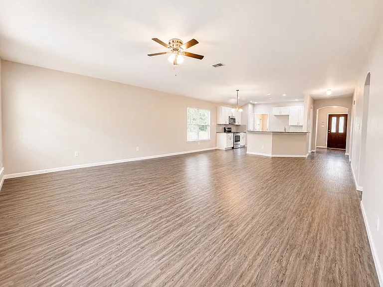 1745 Duck Cove Dr — Photo 6