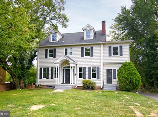 6620 Langston Blvd, Arlington, VA 22205