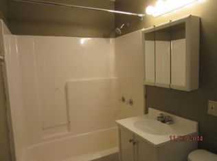 7711 E 113th St, Kansas City, MO 64134