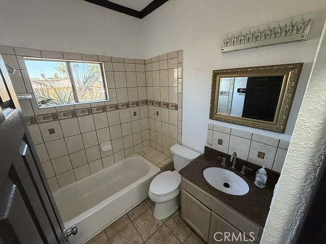 1151 W 90th St — Photo 13