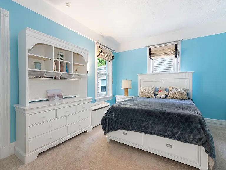 514 Warburton Ave — Photo 8