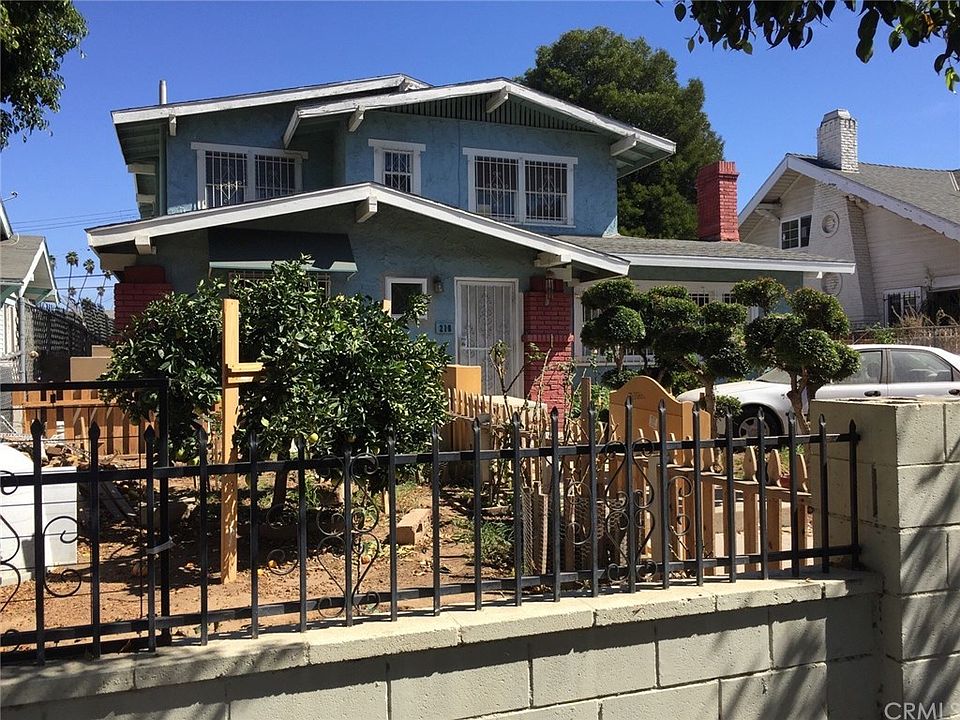 1st image of 218 S Harvard Blvd
