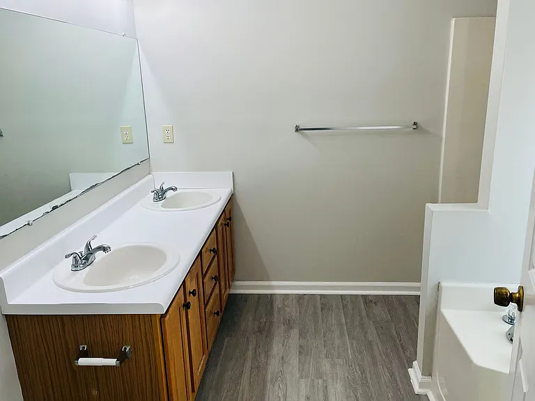 5612 Feldwood Rd — Photo 23
