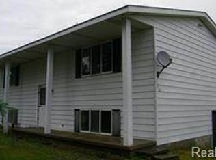 6304 Patrick Rd, North Branch, MI 48461
