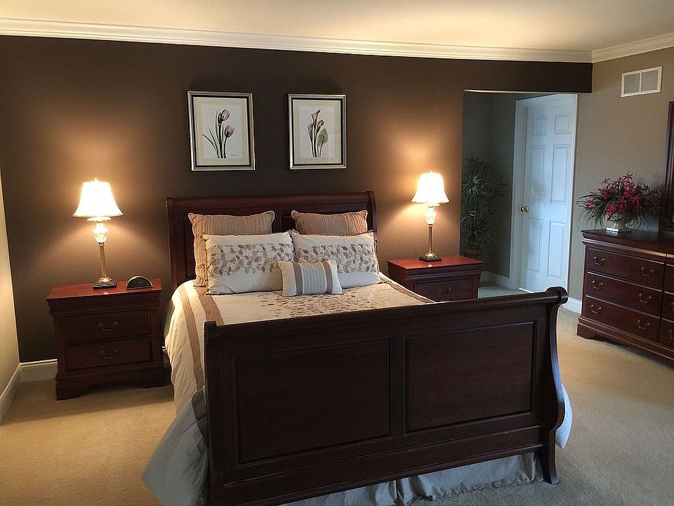 2nd image of 411 Prescott Dr