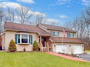 104 Wappinger Ct, Milford, PA 18337