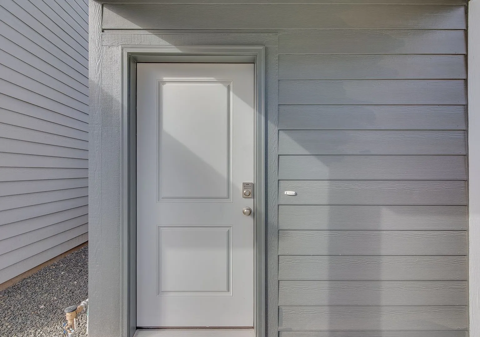 Beautiful New 2 Bedroom Cottage Now Available! — Photo 2