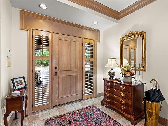 4th image of 1307 Gilbrook Ct