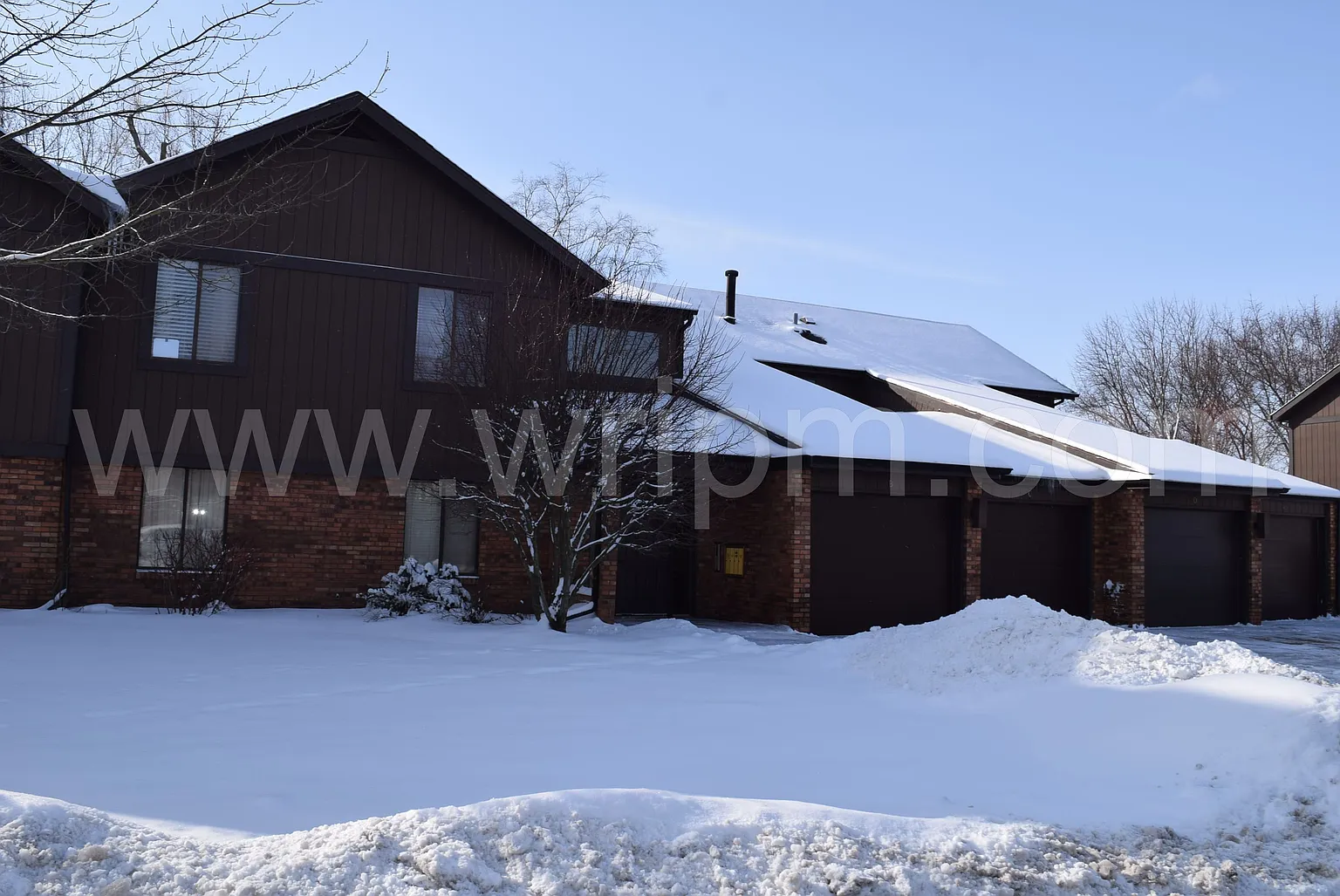 9 Creekside Cir APT D photo 1
