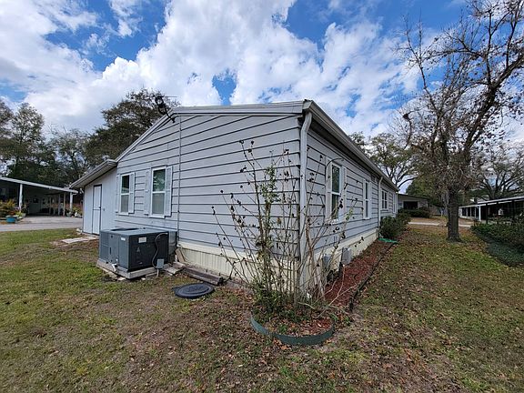 3rd image of 2744 Oakhill Village Cir