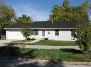 1001 W Front St, Bloomington, IL 61701