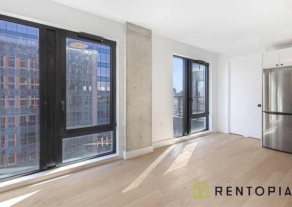 1st image of 58 W 125th St #306