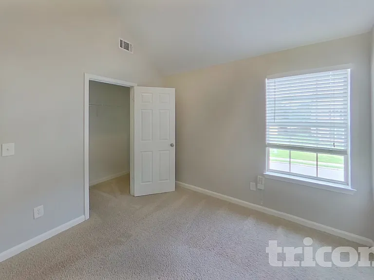 15 Silver Willow Walk — Photo 15
