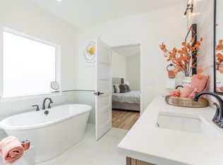 4913 Village View St, Richland, WA 99352