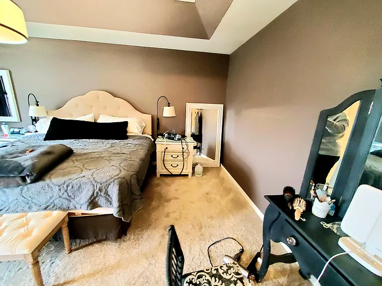 95 Valencia Pkwy — Photo 32