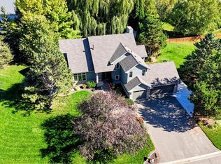 5075 Ximines Ln N, Plymouth, MN 55442