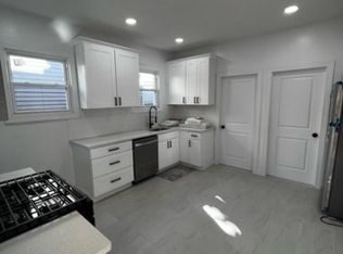 162 Tremont Ave FLOOR 2, East Orange, NJ 07018