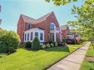 368 Walt Whitman Ave, Newport News, VA 23606