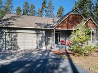 55645 Swan Rd, Bend, OR 97707
