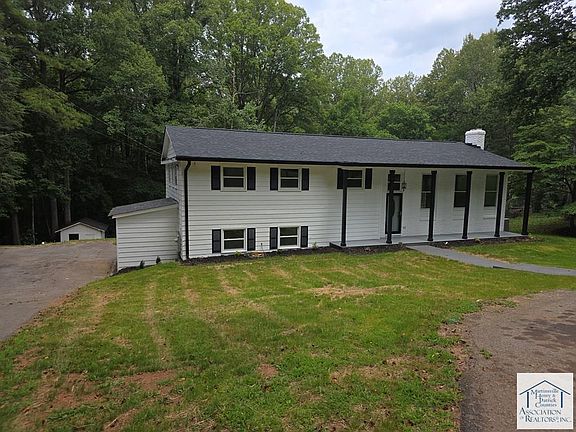 2nd image of 165 Jefferson Davis Dr