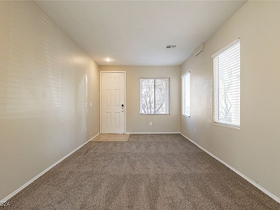 2nd image of 2517 Madre Grande St