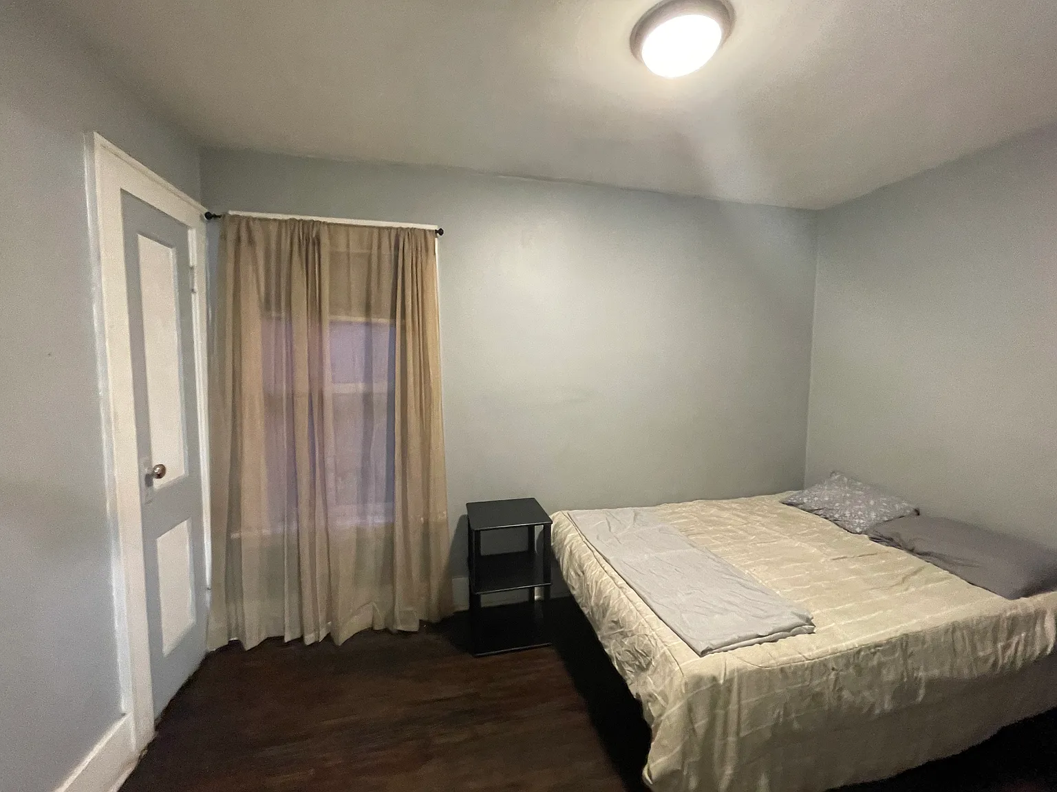 1 bed, 150 sqft, $500 — Photo 4