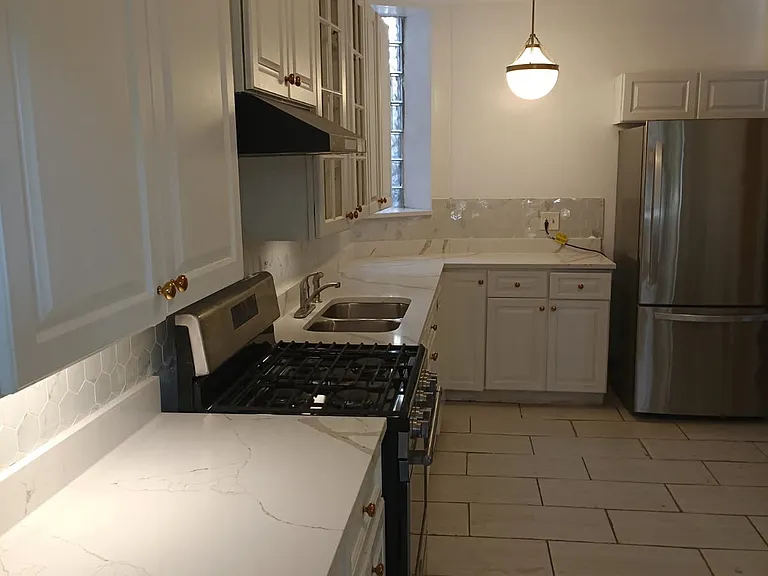 6110 S Kimbark Ave #2 — Photo 6
