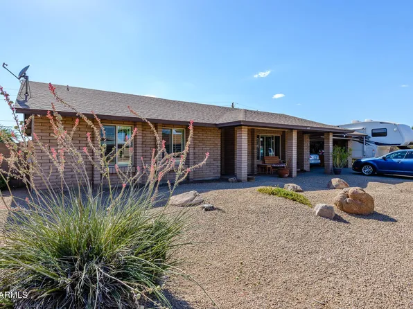 9632 N 58th Ln, Glendale, AZ 85302